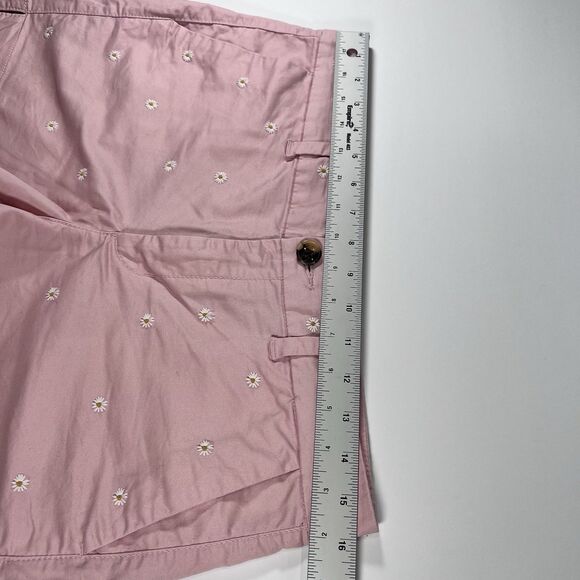Old Navy Shorts Pink with White Daisies Women's Size 32 Waist Coquette Barbie - Picture 3 of 10